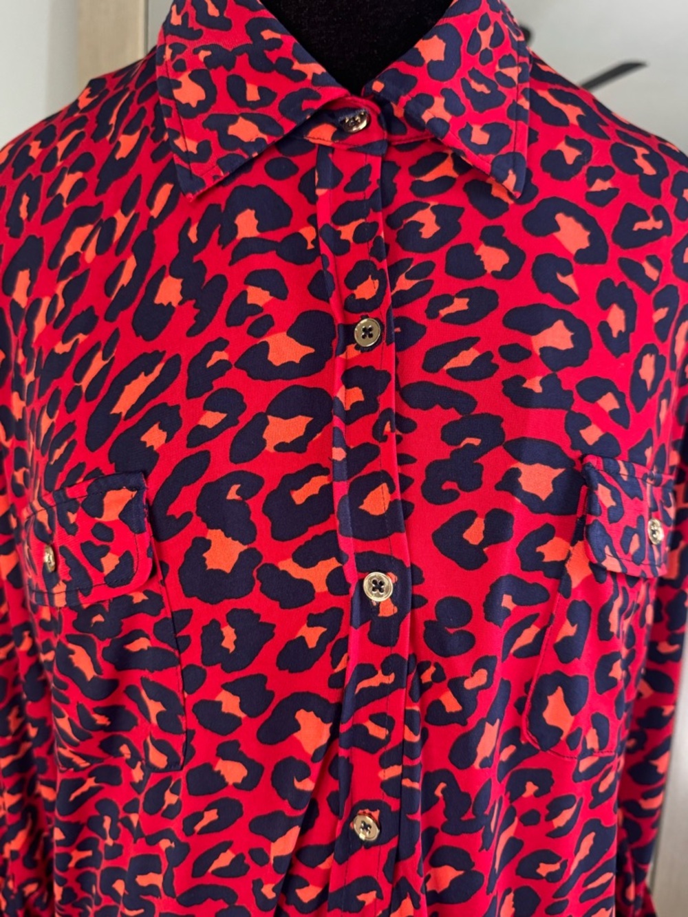 Women's Jones New York Red Leopard Print Blouse with Navy and Orange Spots - Picture 3 of 8